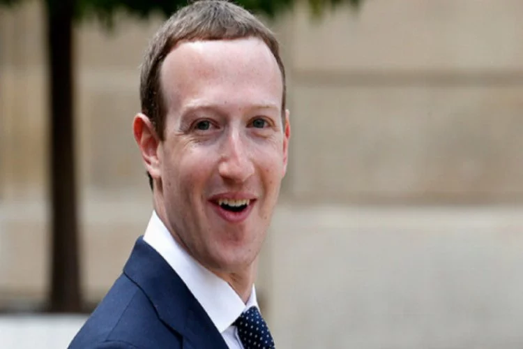Zuckerberg servetine servet katmaya devam ediyor