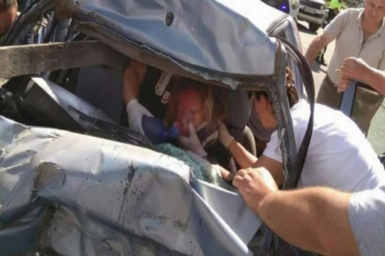 Korkunç kaza! 112 acil çalışanı ağır yaralandı
