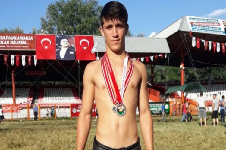Kırkpınar'a Bursalı sporcu damgasını vurdu