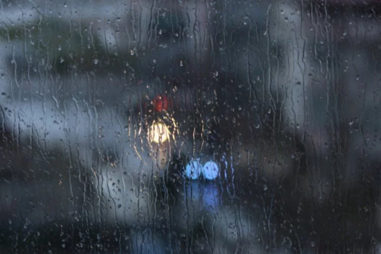 Bursalılar dikkat! Meteoroloji'den şiddetli yağış uyarısı