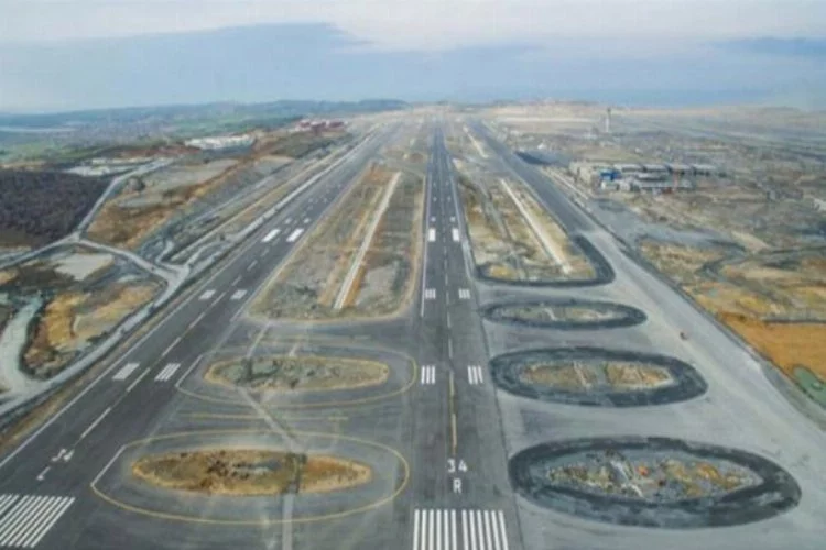 Ak Parti Grup Başkanvekili Mehmet Muş'tan 3. Havalimanı açıklaması