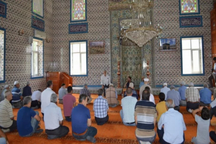 Bursa'da Osmangazi Camii yenilendi