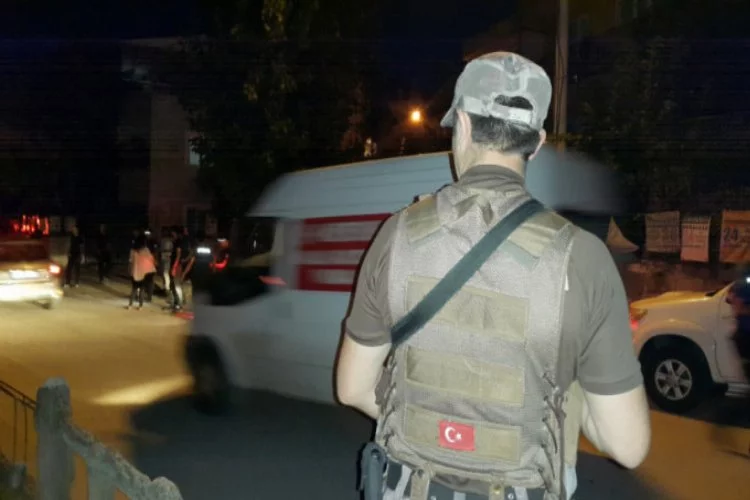 Bursa'da emniyet teyakkuzda! Özel harekat polisiyle yolları beklediler...