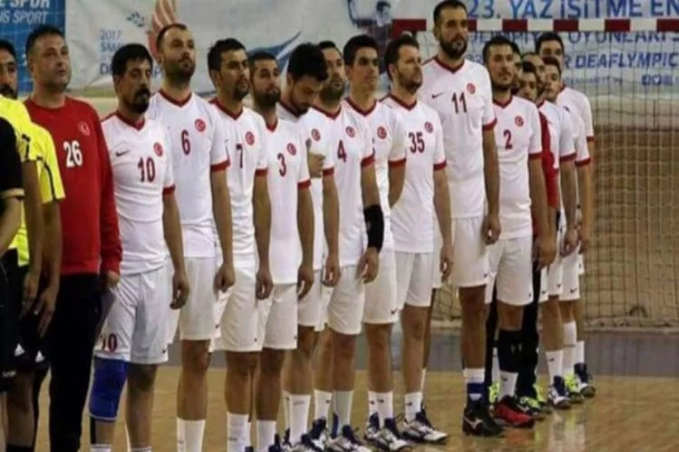 Ergin Yılmaz'ın takımı dünya hentbol üçüncüsü
