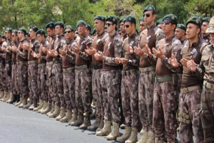 Şehit özel harekat polisi törenle memleketine uğurlandı