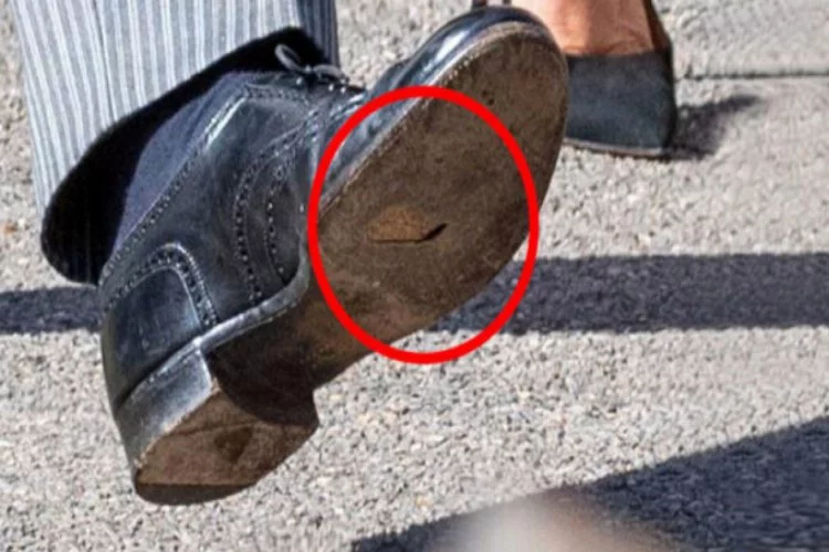 Prens Harry'nin, delik ayakkabısı sosyal medyayı salladı