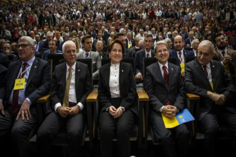 Meral Akşener tekrar İYİ Parti Genel Başkanı seçildi
