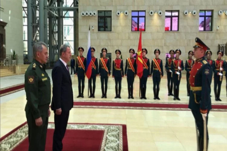 Bakan Akar ve MİT Başkanı Fidan Rusya'da