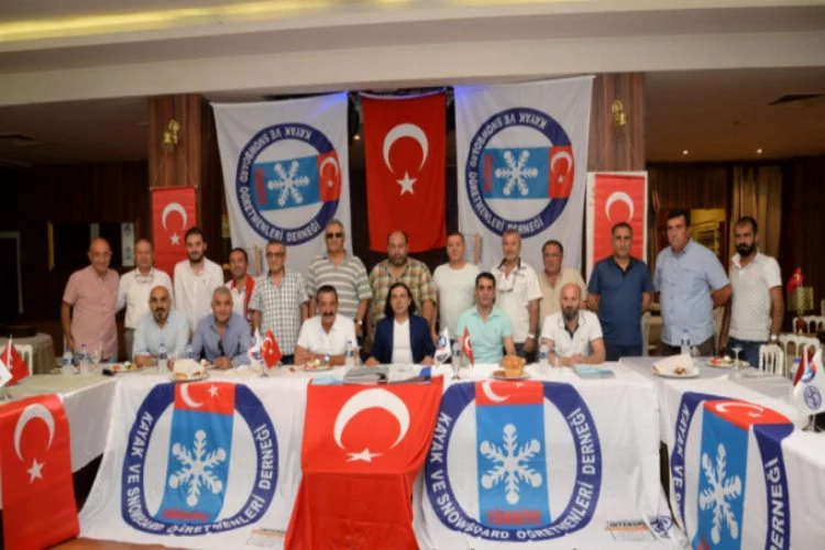 Türkiye Kayak Federasyonu'ndaki gelişmeler Bursa'da değerlendirildi