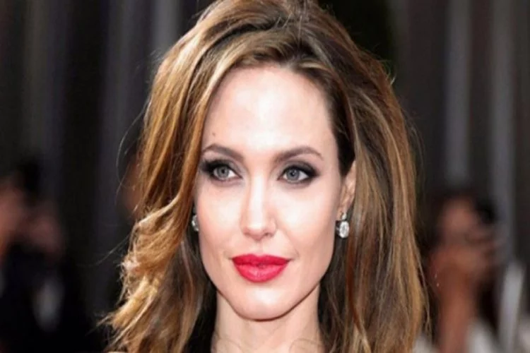 Angelina Jolie ölüm haberiyle sarsıldı
