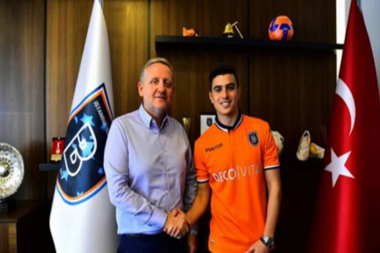 Medipol Başakşehir yeni transferini duyurdu