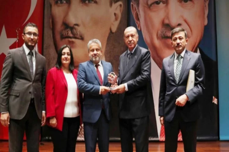 Cumhurbaşkanı Erdoğan'dan AK Parti Bursa'ya başarı ödülü