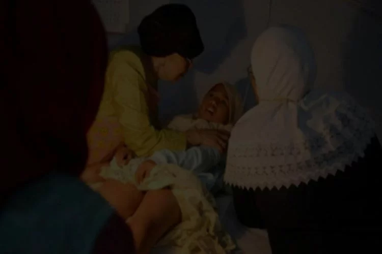 Korkunç olay! 50 kız çocuğu sünnet edildikten sonra hastanelik oldu