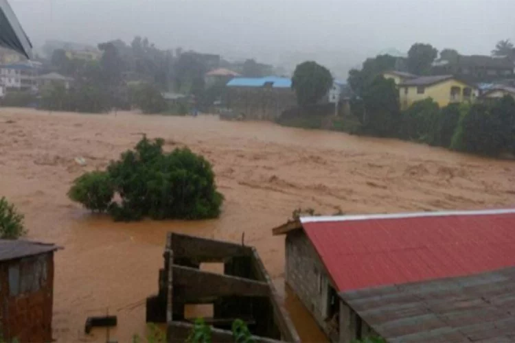 Sel felaketinde 34 kişi yaşamını yitirdi
