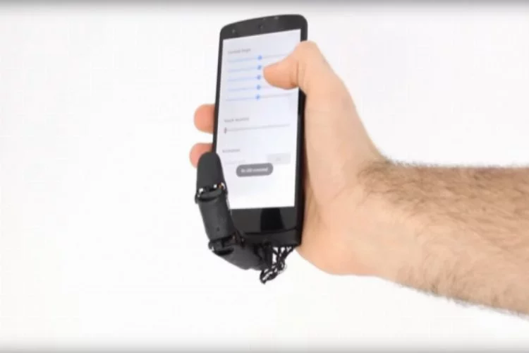 Akıllı telefonlarla uyumlu robot parmak geliştirildi