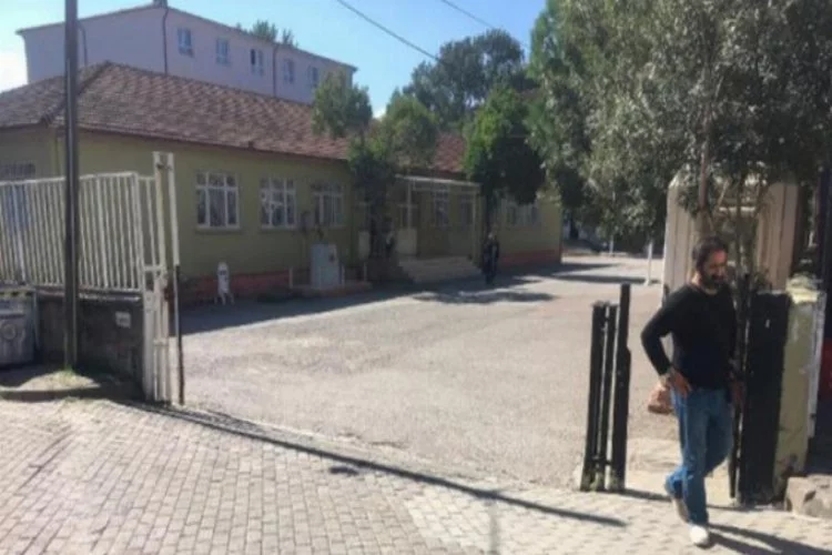 Acı olay! Üzerine okul kapısı devrilen Mehmet Ali, yaşama tutunamadı