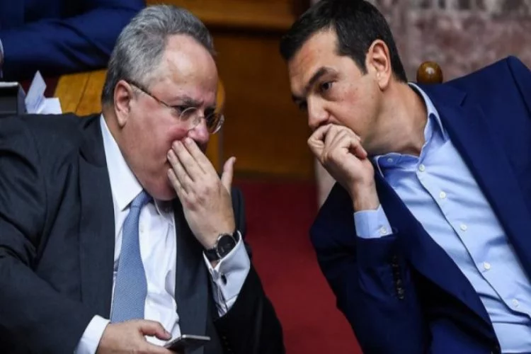 Yunanistan'da şok istifa