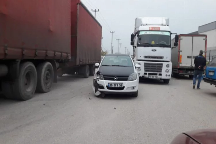 Bursa'da feci kaza! Saniye saniye güvenlik kamerasına yansıdı