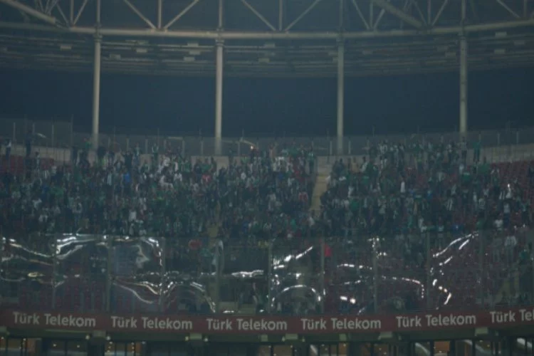 Bursaspor maçını 37 bin taraftar seyretti
