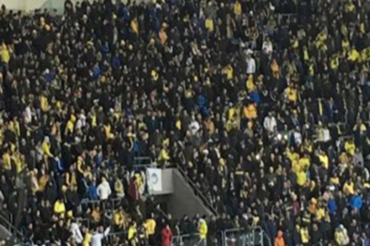 Türk Telekom Stadı'nda Fenerbahçeli bir taraftar hayatını kaybetti