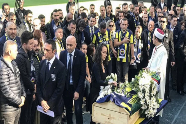 Fenerbahçe, Koray Şener'i son yolculuğuna evinde uğurladı