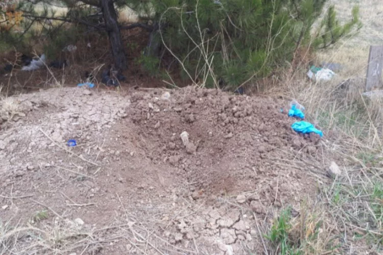 5 aylık bir bebek mezara gömülmüş şekilde bulundu