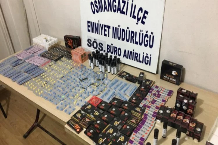 Bursa'da çok sayıda cinsel içerikli hap satan Suriyeli yakalandı