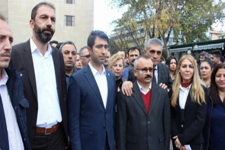 Bursa'da saldırıya uğrayan mübaşir için toplanıldı