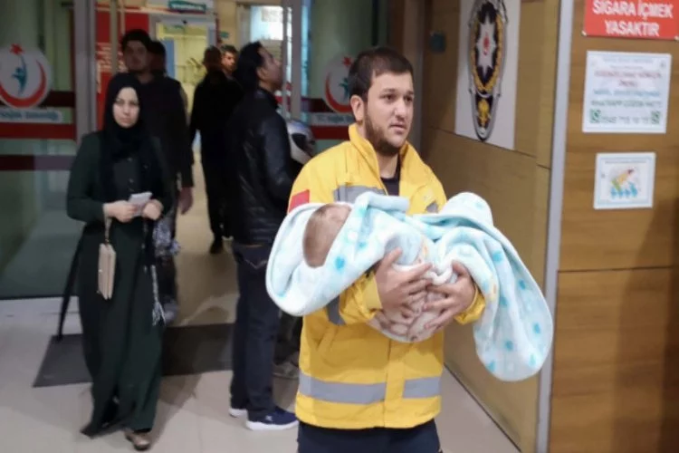 Bursa'da 1 yaşındaki bebeğin boğazına 50 kuruş kaçtı