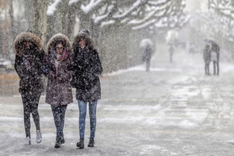 Meteoroloji uyardı! Marmara'ya kar geliyor