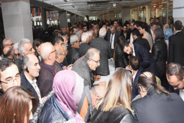 AK Parti Bursa'da temayül yoklamasına yoğun katılım
