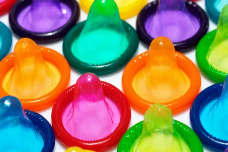 Mültecilere bedava prezervatif mi dağıtılacak?