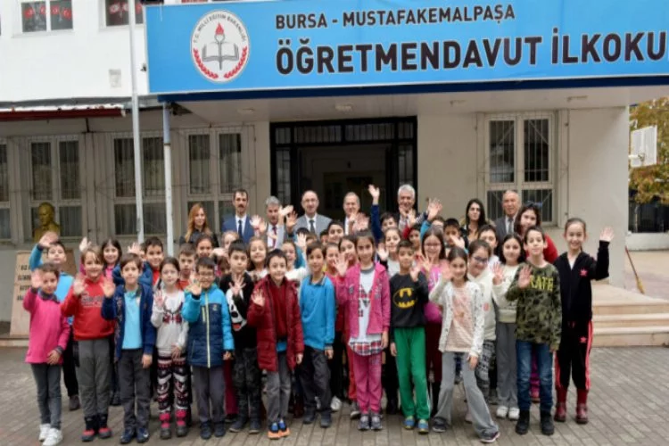 Bursa'da 12 bin öğrenciye eğitim desteği