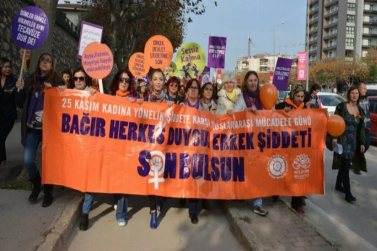 Nilüfer'li kadınlar " Cinsel, sözel ve fiziksel" saldırıya karşı yürüdüler