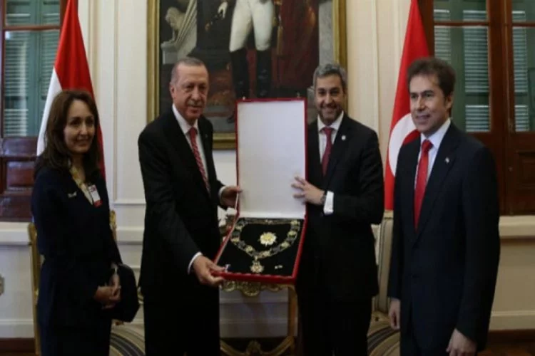 Cumhurbaşkanı Erdoğan'a Devlet Nişanı verildi