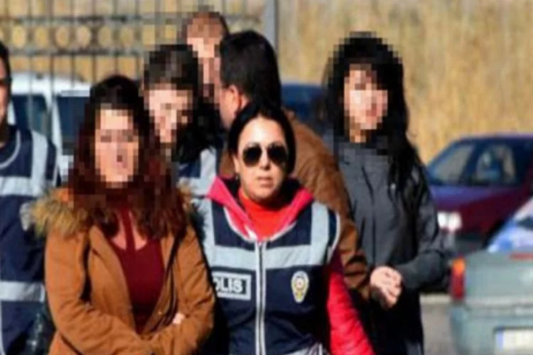 Müşterilerini 'Koli' diye şifreleyen kadınlar tutuklandı