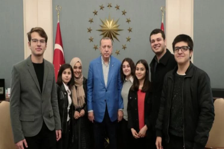 Cumhurbaşkanı Erdoğan o gençleri Beştepe'de ağırladı