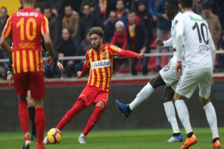 Kayserispor, evinde Akhisar'ı tek golle geçti