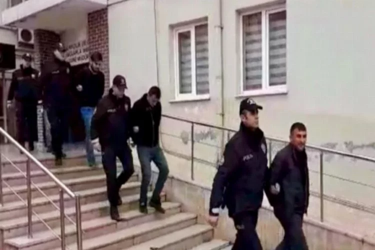 Bursa'da polisi şok eden görüntü! zehir tacirleri bunu da yapmış...
