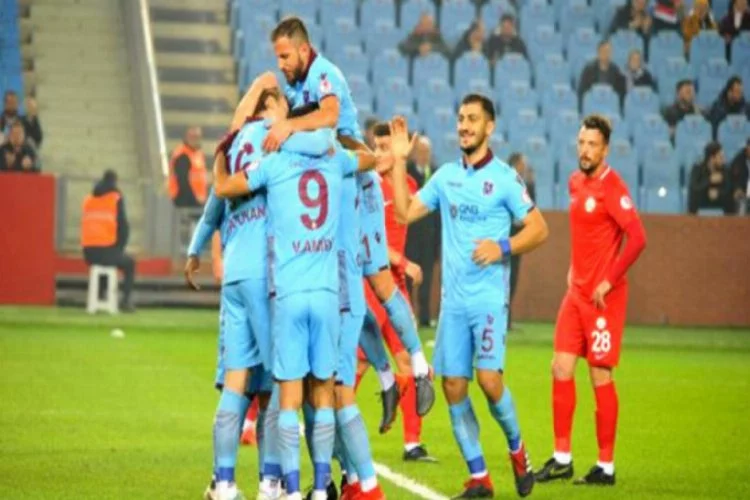 Trabzonspor farklı turladı