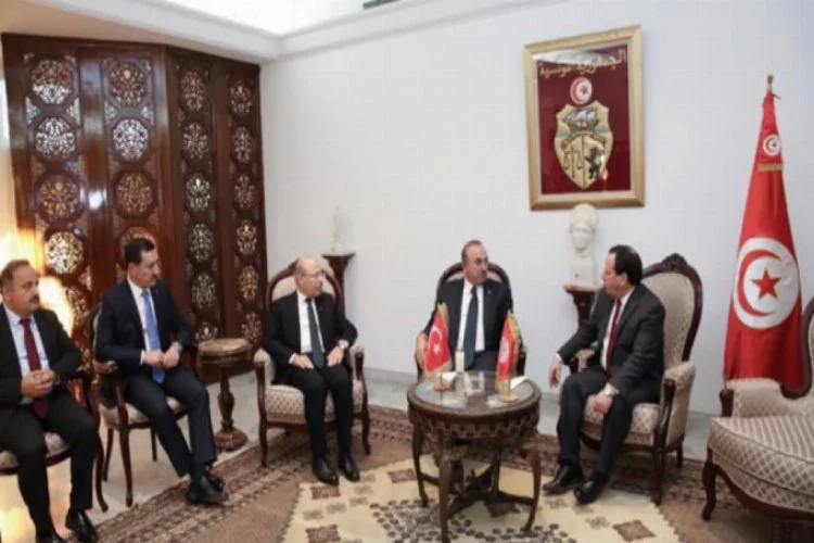 Dışişleri Bakanı Çavuşoğlu Tunus'ta