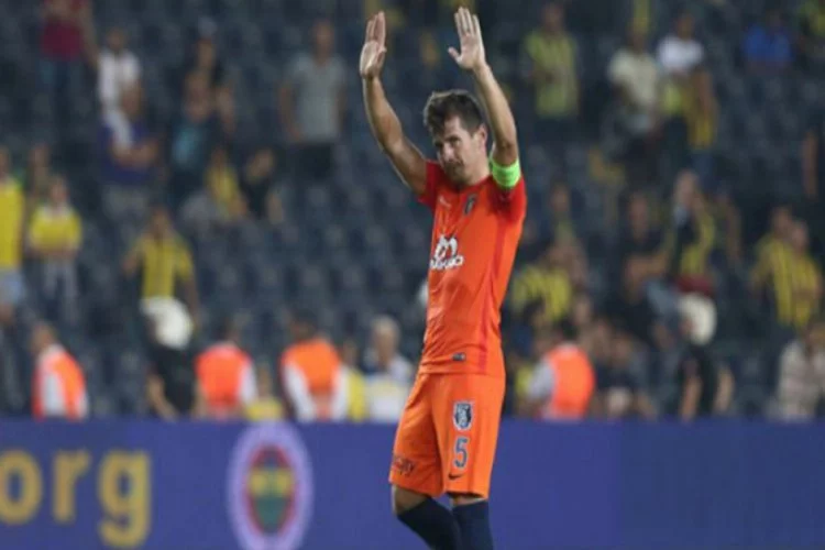 Emre Belözoğlu, Fenerbahçe iddialarına son noktayı koydu