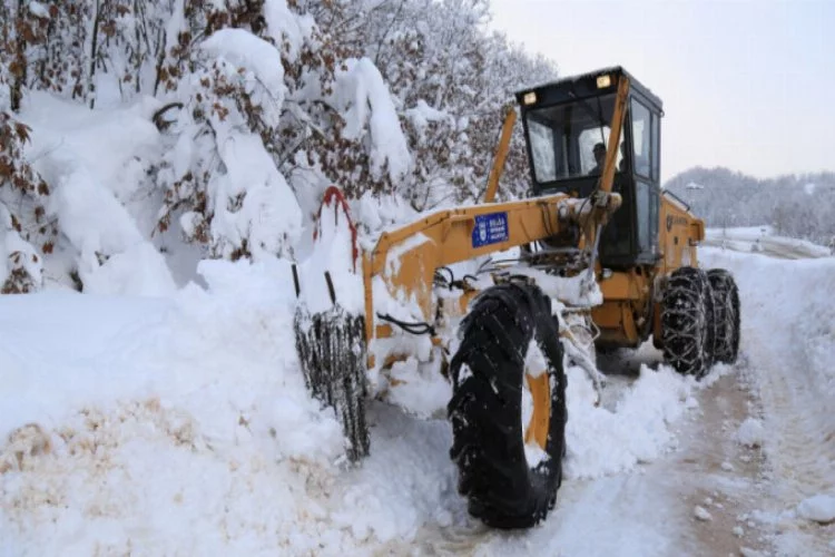 Bursa'da karla azılı mücadele!