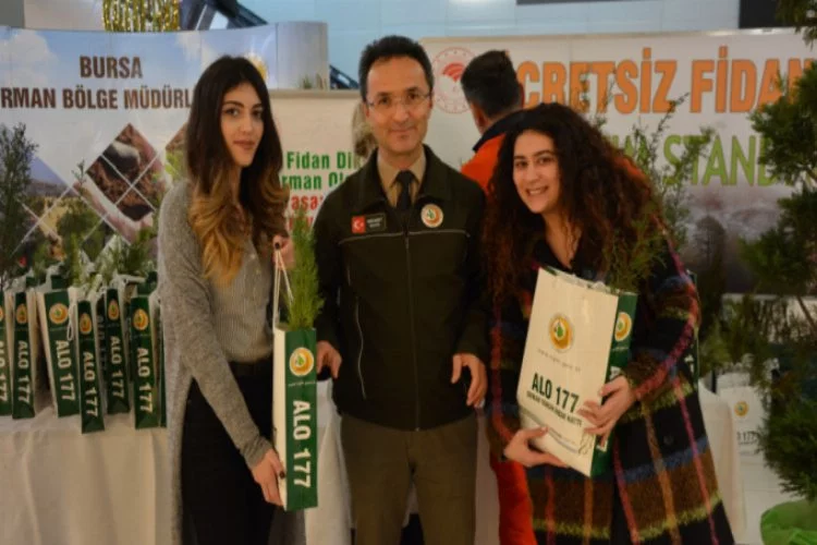 Bursa'da 'Yılbaşında ağaç kesme fidan dik' kampanyası