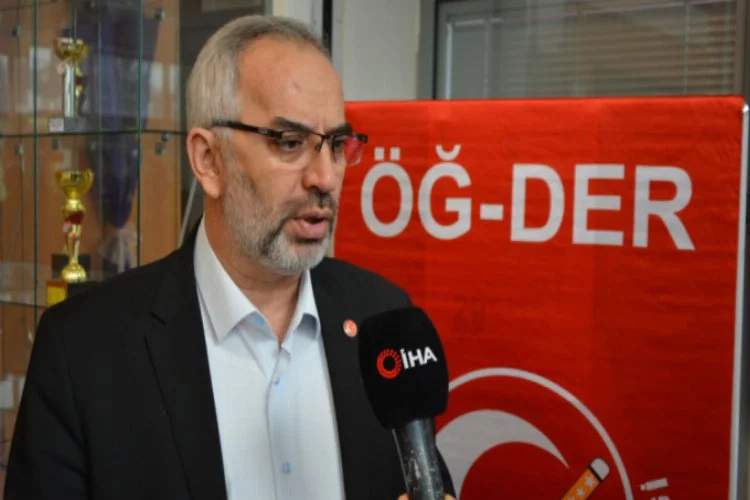 Bursa'da Tanzimat'tan bugüne eğitim sistemi masaya yatırıldı