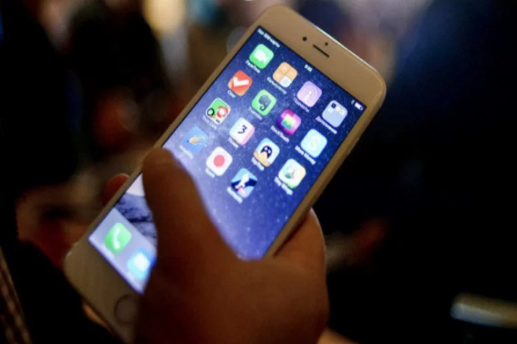 iPhone almak için böbreğini satan genç diyalize bağlandı