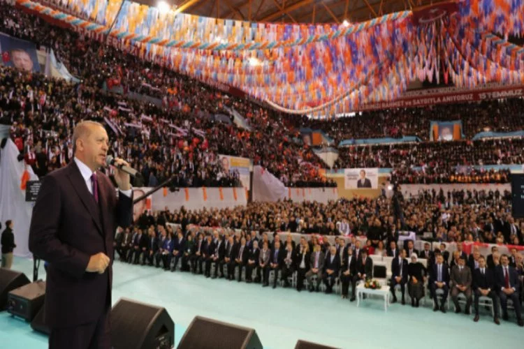 Cumhurbaşkanı Erdoğan, AK Parti'nin İzmir adaylarını açıkladı!