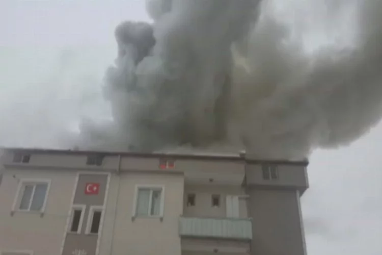 Bursa'da sitede yangın paniği!