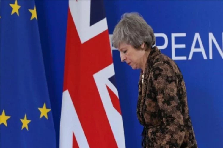 İngiltere'de Brexit kaosu