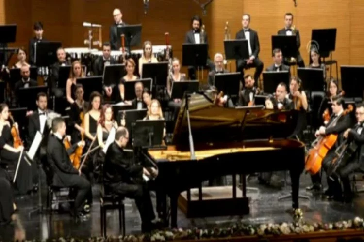 Bursa Senfoni'den "Macar-Fin Müziği" konseri